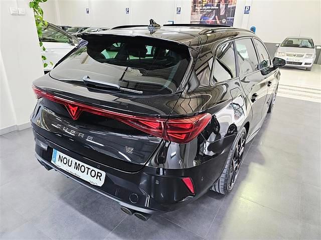 Nuevo Cupra Leon VZ 333 CV (244 kW) 2025 Negro Familiar