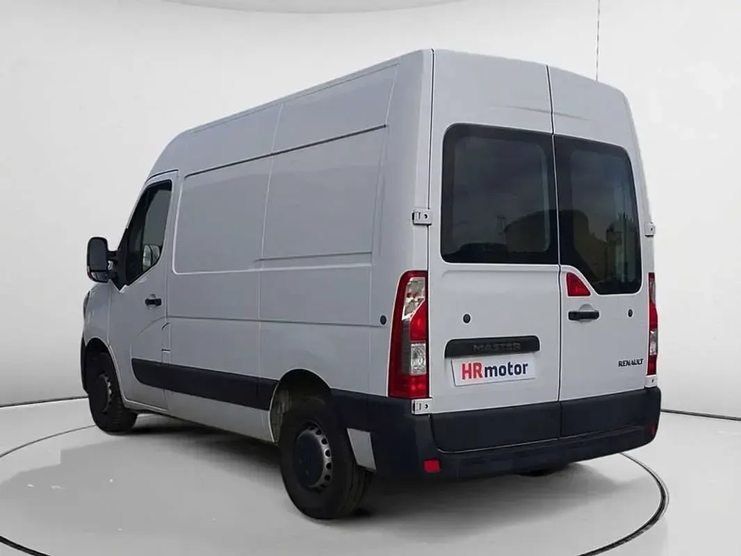 Usado Renault Master 150 CV (110 kW) 2021 Blanco Monovolumen