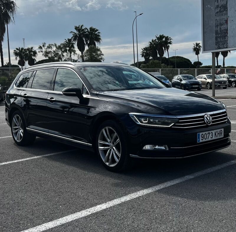 Negro Usado 2018 VW Passat Sport Familiar | 18.900 € - Imagen 1/4