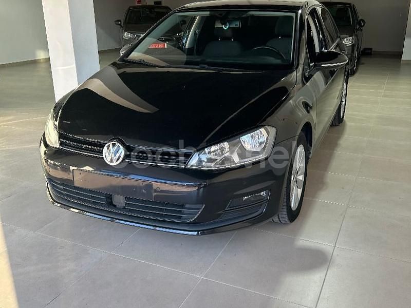 Usado VW Golf VII 110 CV (80 kW) 2015 Negro Berlina