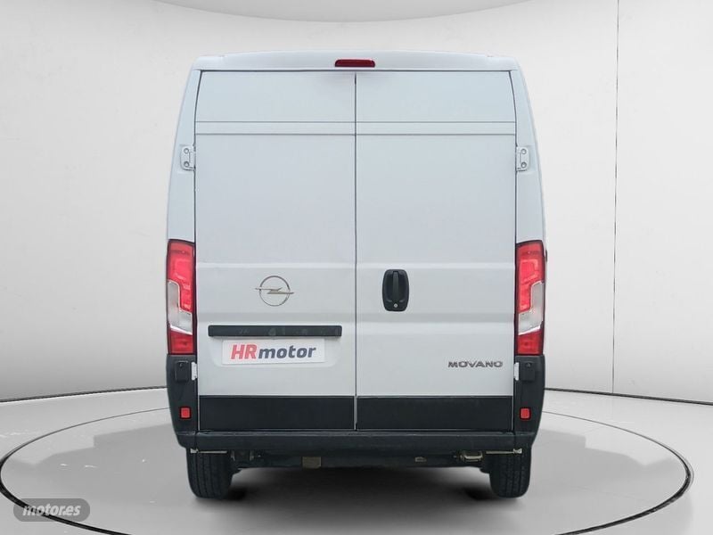 Usado Opel Movano 140 HP (102 kW) 2023 Branco Van