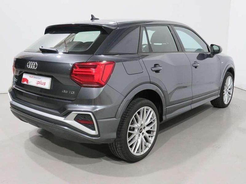 Usado Audi Q2 150 CV (110 kW) 2025 Gris SUV