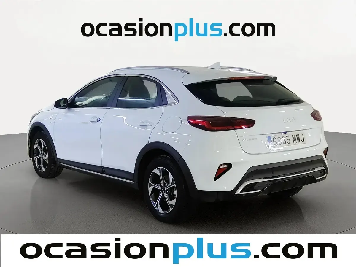 Usado Kia XCeed 100 CV (73 kW) 2024 Blanco SUV