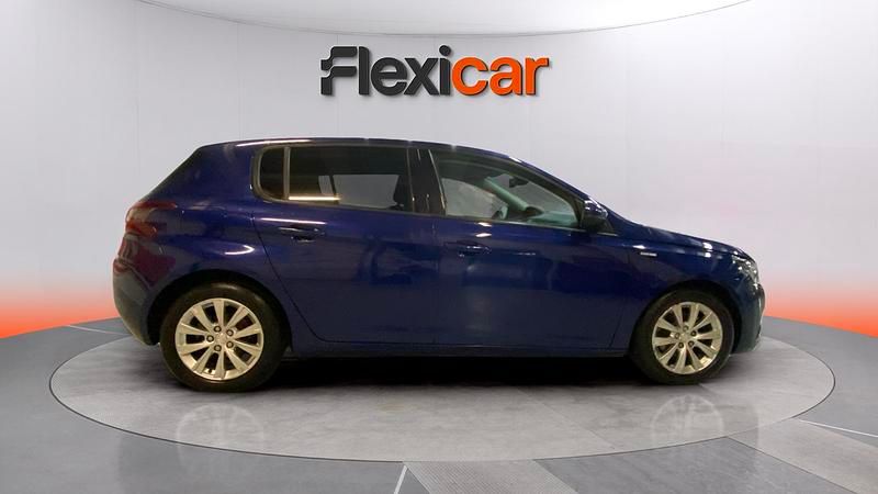 Usado Peugeot 308 Access 130 CV (95 kW) 2020 Azul Utilitario