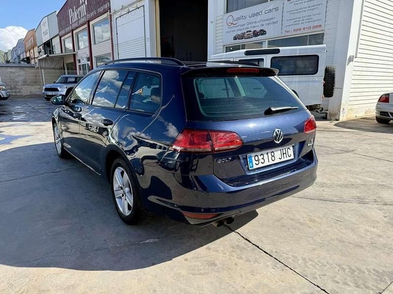 Usado VW Golf VII Advance 125 CV (91 kW) 2015 Azul Familiar