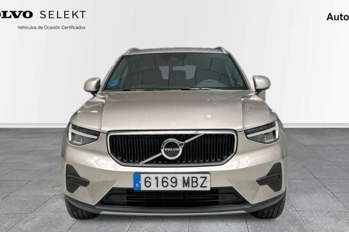 Usado Volvo XC40 Core 211 CV (155 kW) 2022 SUV