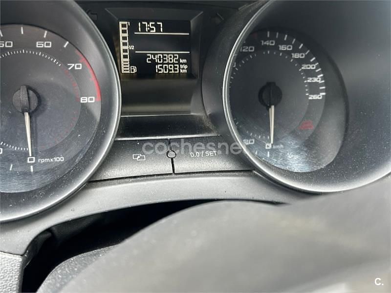 Usado Seat Ibiza SC FR 150 CV (110 kW) 2010 Blanco Utilitario