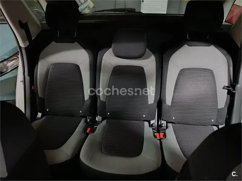 Usado Citroën C4 Picasso Seduction 92 CV (67 kW) 2014 Blanco Monovolumen