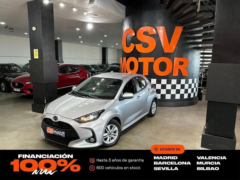 Gris Usado 2023 Mazda 2 Center-Line Utilitario | 16.250 € (Precio justo) - Imagen 1/4