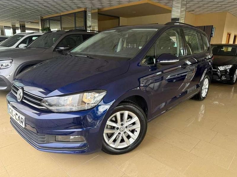 Usado VW Touran Edition 116 CV (85 kW) 2017 Azul Monovolumen