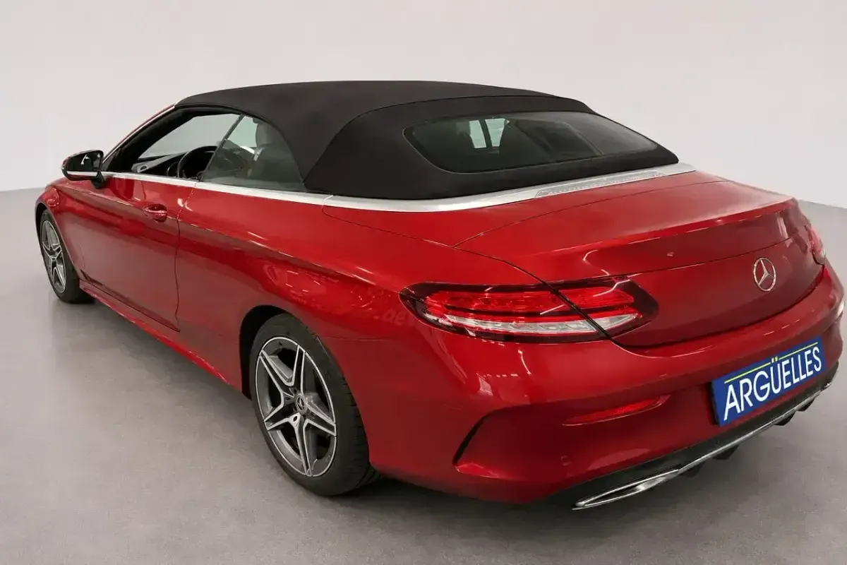 Usado Mercedes 200 AMG line 197 CV (144 kW) 2020 Rojo Descapotable