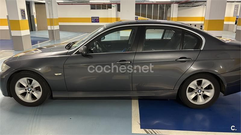 Usado BMW 325 218 CV (160 kW) 2005 Gris / plata Berlina