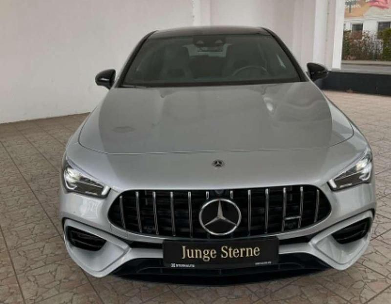 Usado Mercedes CLA45 AMG Shooting Brake AMG 421 CV (309 kW) 2023 Plateado Familiar