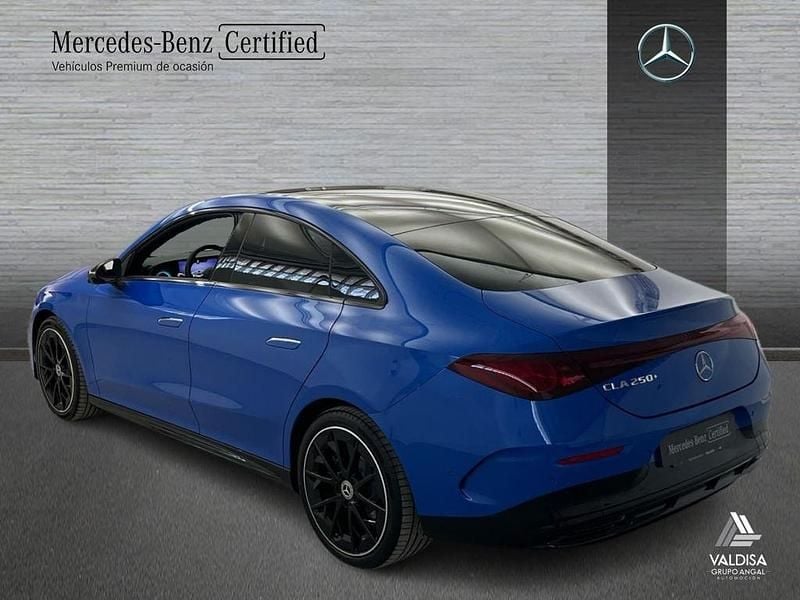 Usado Mercedes CLA 250+ 200 kW (272 CV) 2025 Azul Berlina