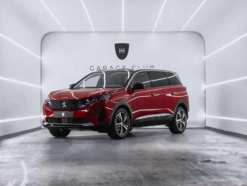Usado Peugeot 5008 Allure 120 CV (88 kW) 2021 Burdeos SUV
