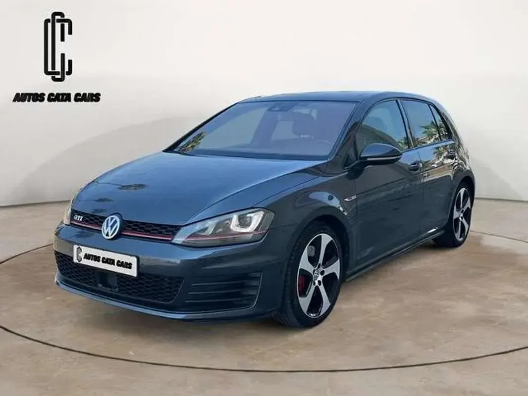 Usado VW Golf VII GTI 230 CV (169 kW) 2014 Gris Utilitario