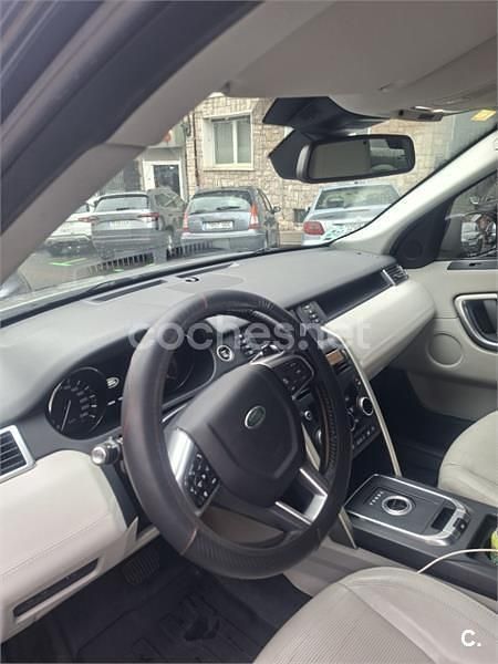 Usado Land Rover Discovery Sport SE 180 CV (132 kW) 2015 Negro SUV