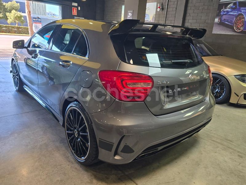 Gris / plata Usado 2014 Mercedes A45 AMG AMG Berlina | 26.490 € (Precio justo) - Imagen 1/4