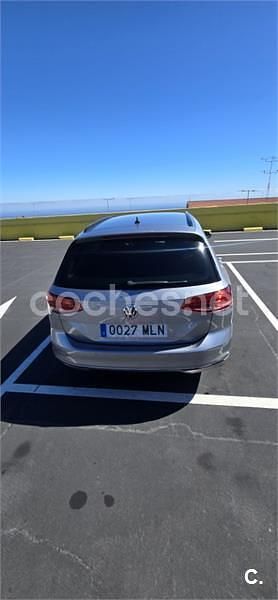 Usado VW Passat Advance 150 CV (110 kW) 2017 Gris / plata Familiar