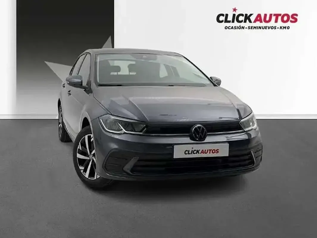 Usado VW Polo 95 CV (69 kW) 2026 Gris Utilitario