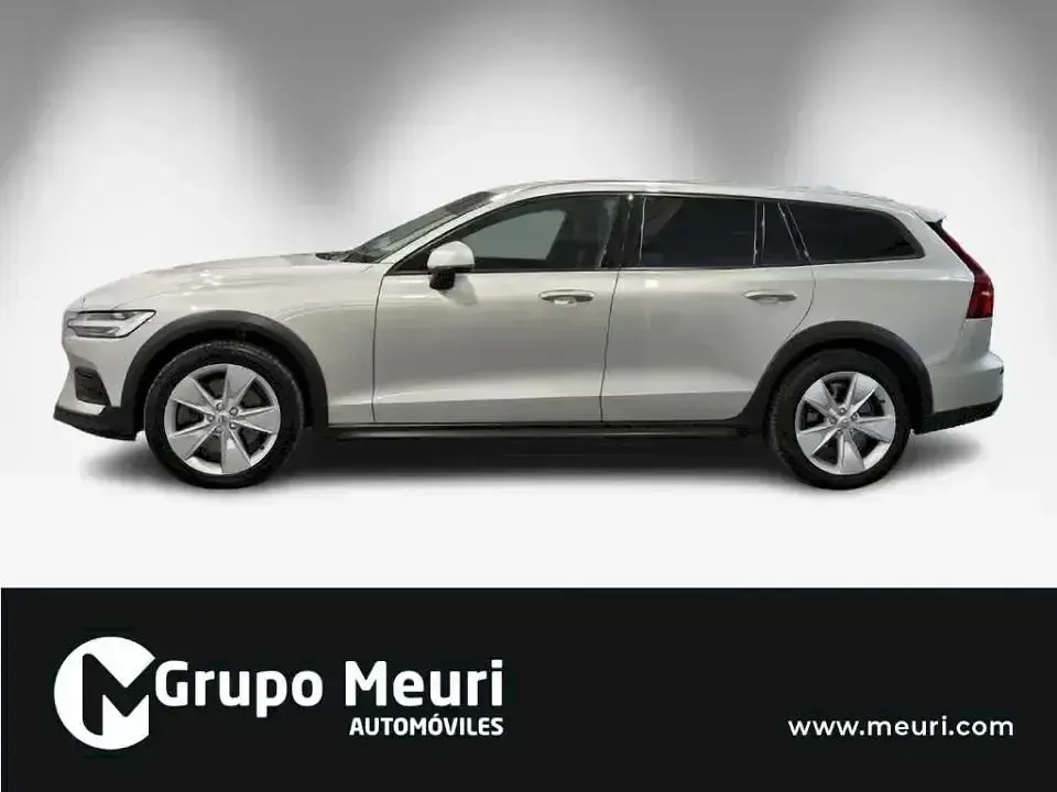 Usado Volvo V60 CC 190 CV (139 kW) 2019 Gris Familiar