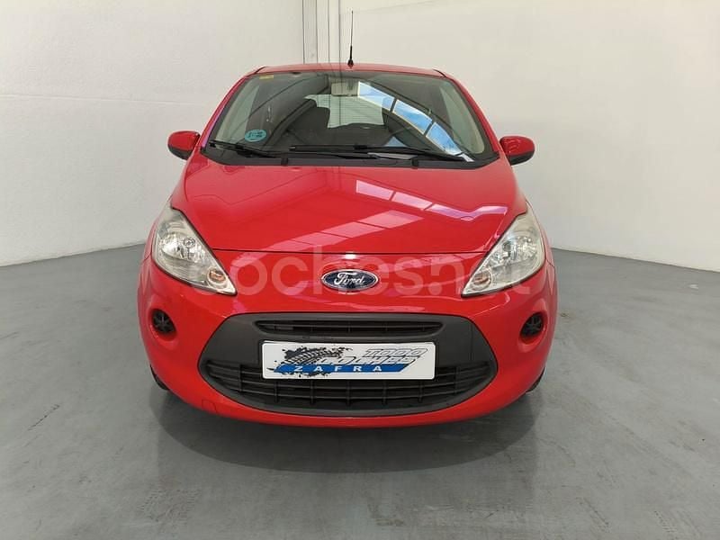 Rojo Usado 2015 Ford Ka Trend Berlina | 5000 € (Precio justo) - Imagen 1/4