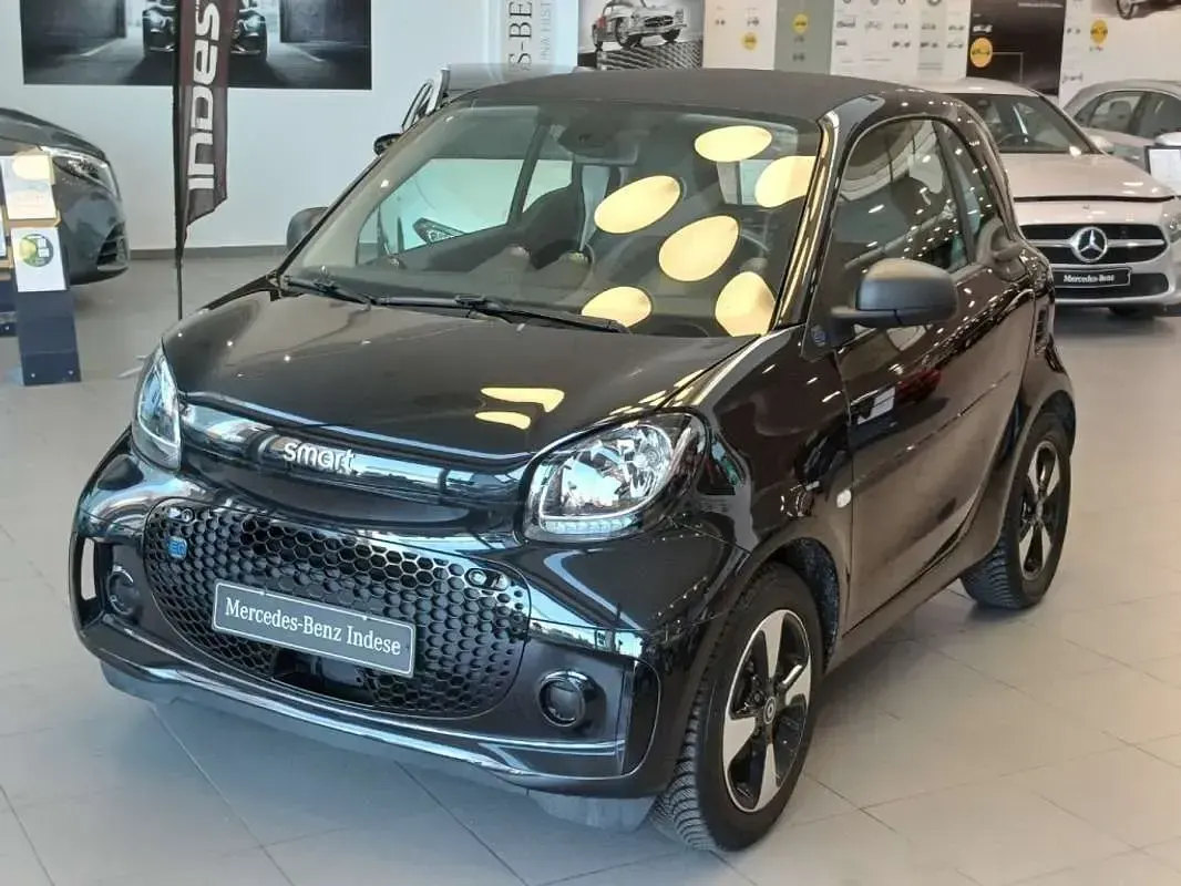 Usado Smart ForTwo Coupé 60 kW (82 CV) 2021 Negro Coupe
