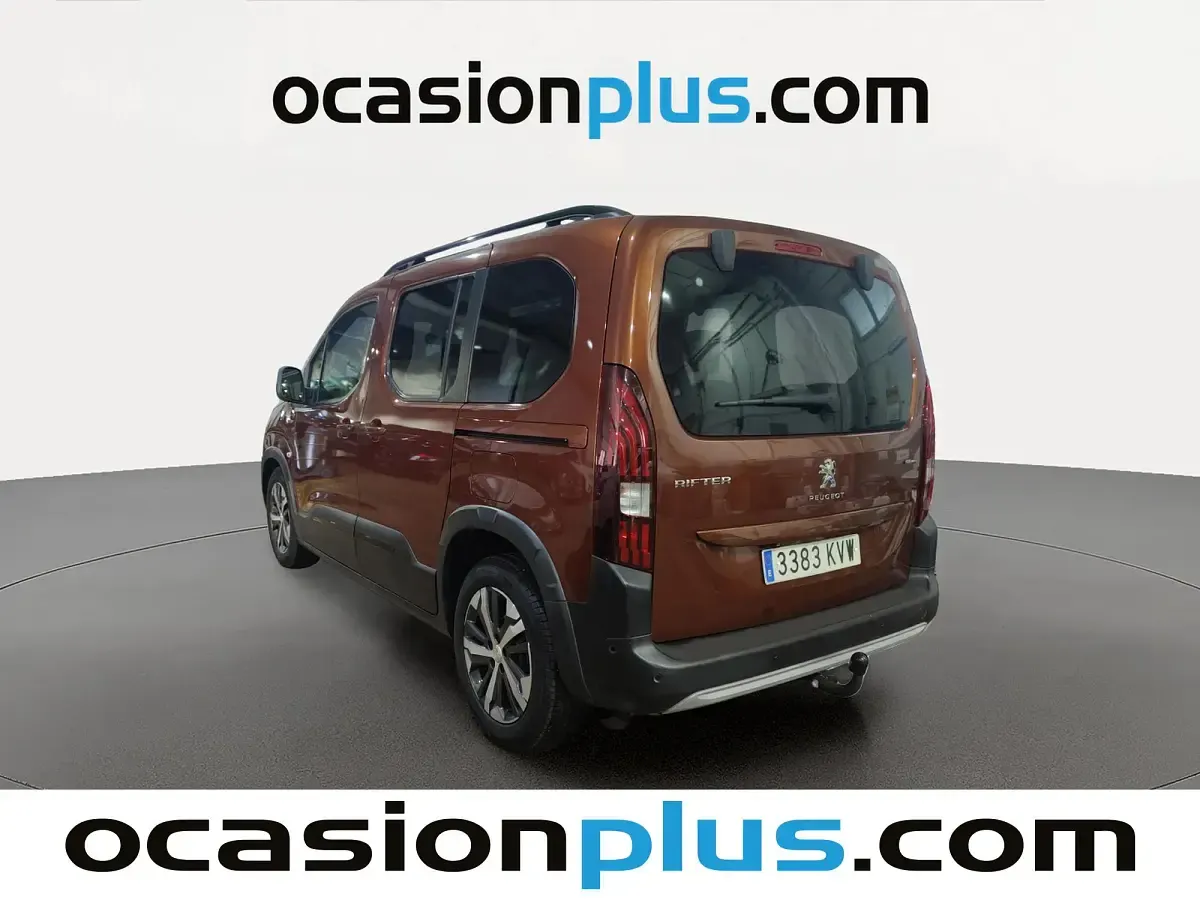 Usado Peugeot Rifter GT-line 131 CV (96 kW) 2019 Marrón Monovolumen