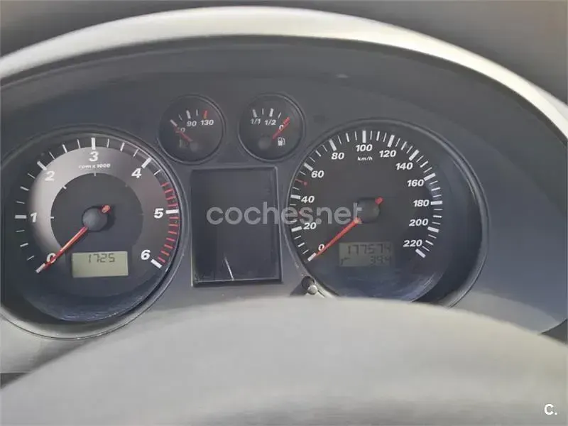 Usado Seat Ibiza Reference 64 CV (47 kW) 2003 Blanco Utilitario