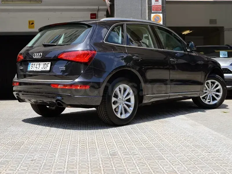 Usado Audi Q5 Advanced 225 CV (165 kW) 2015 Negro SUV