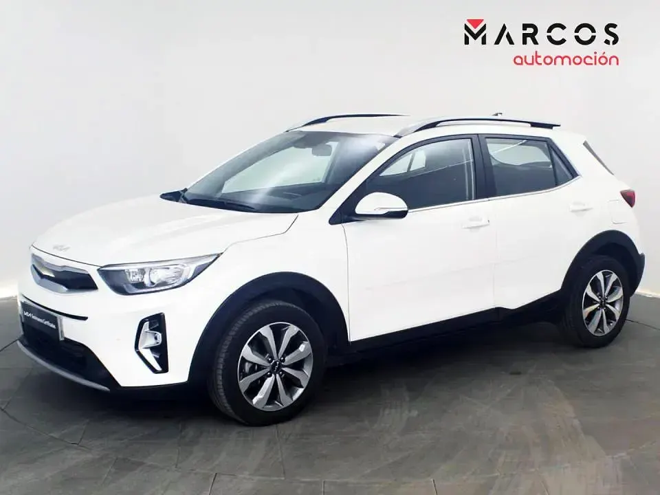 Usado Kia Stonic 100 CV (73 kW) 2025 SUV