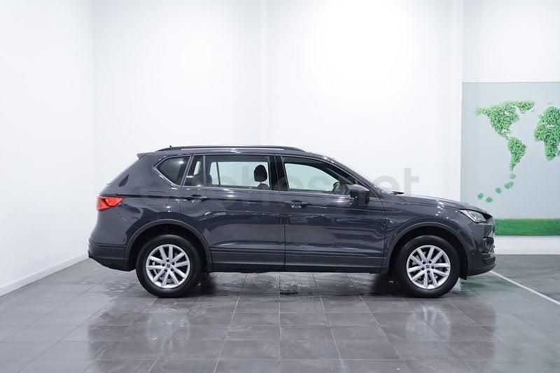 Usado Seat Tarraco Style 150 CV (110 kW) 2022 Gris / plata SUV