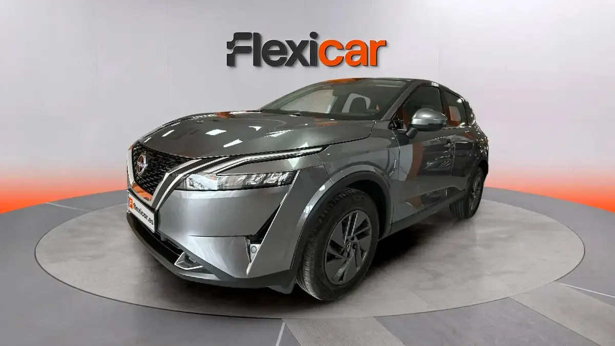 Usado Nissan Qashqai Acenta 158 CV (116 kW) 2024 Gris SUV