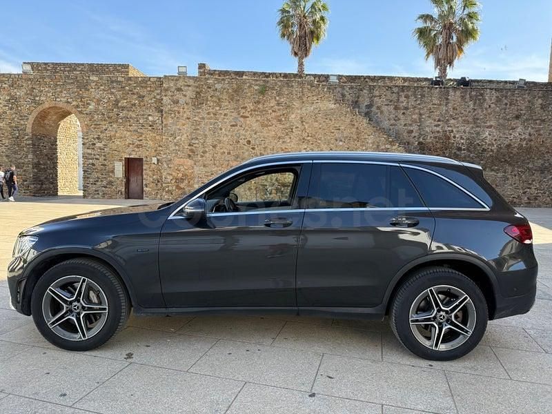 Usado Mercedes GLC300 245 HP (180 kW) 2021 Cinzento SUV