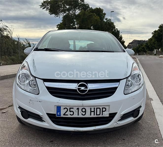 Blanco Usado 2011 Opel Corsa Sport Berlina | 4400 € (Buen precio) - Imagen 1/4