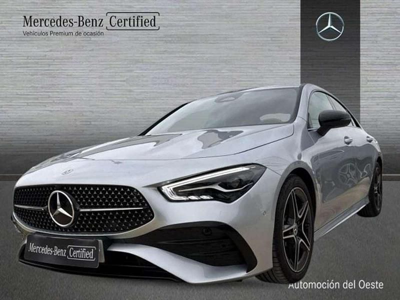 Usado Mercedes CLA200 AMG line 165 CV (121 kW) 2024 Plateado Berlina