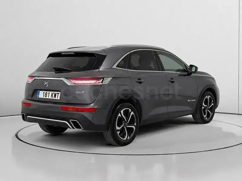 Usado DS Automobiles DS7 Crossback Grand Chic 180 CV (132 kW) 2019 Gris / plata SUV
