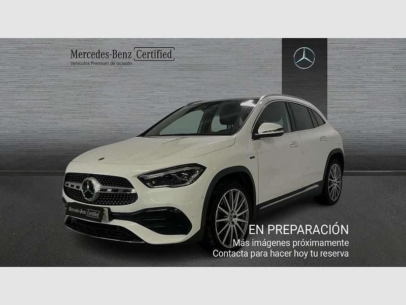 Usado Mercedes GLA250 218 CV (160 kW) 2020 SUV