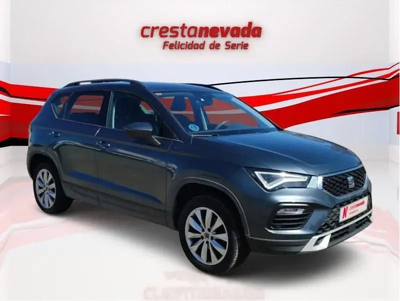 Usado Seat Ateca Style 110 CV (80 kW) 2021 Gris SUV