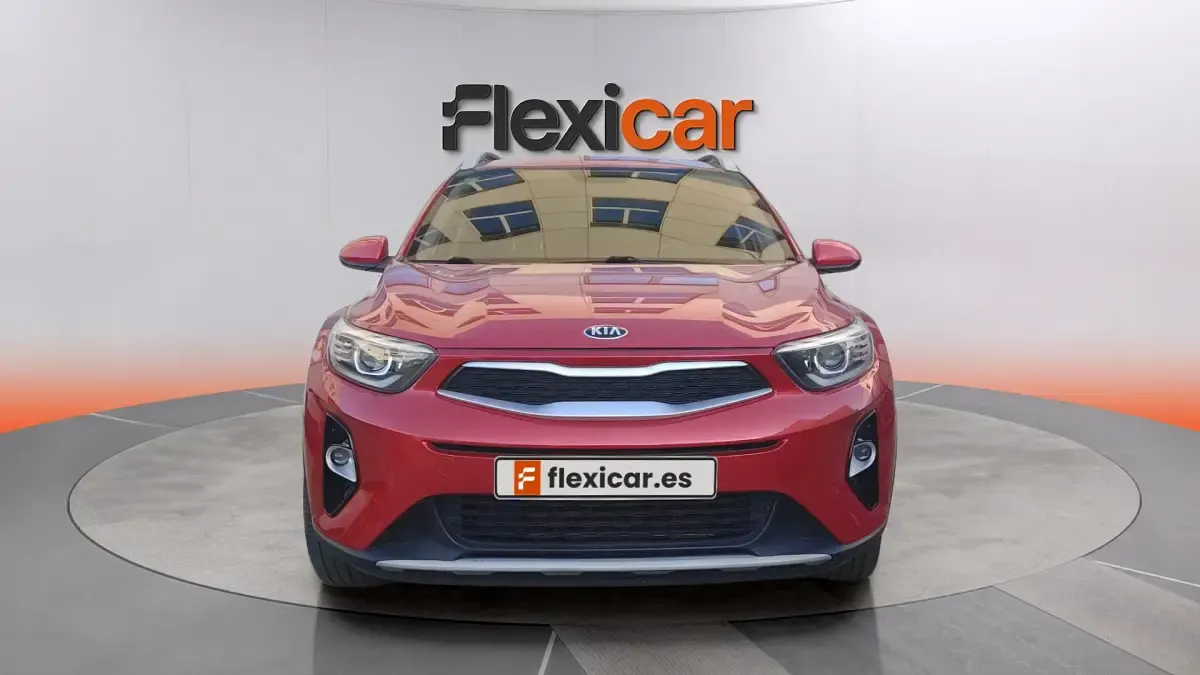 Usado Kia Stonic 101 CV (74 kW) 2020 Rojo SUV