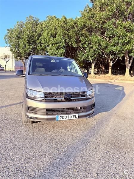 Usado VW Caravelle 150 CV (110 kW) 2019 Gris / plata Monovolumen
