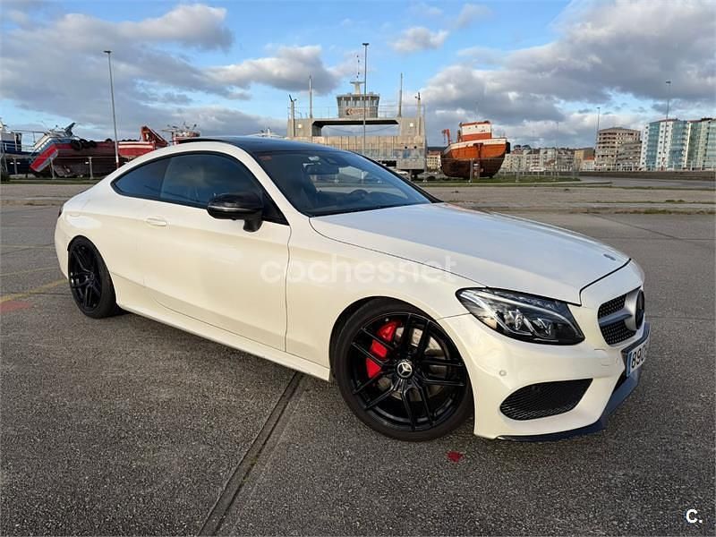 Usado Mercedes C250 AMG line 204 CV (150 kW) 2016 Blanco Coupe