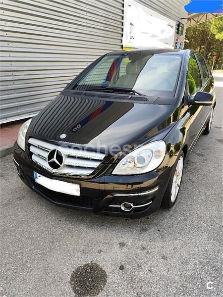 Negro Usado 2010 Mercedes B180 Monovolumen | 3700 € (Super precio) - Imagen 1/4
