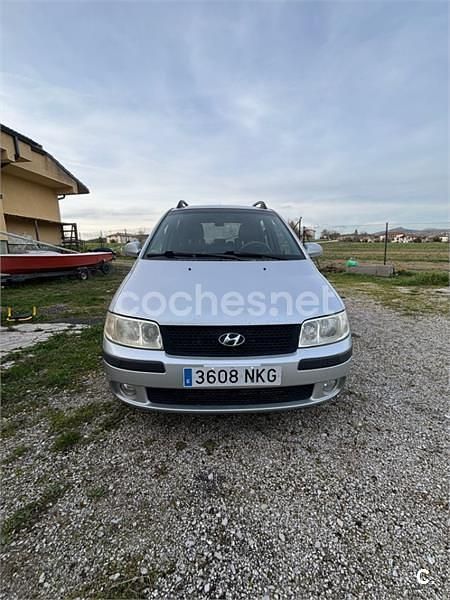 Usado Hyundai Matrix GLS 103 CV (75 kW) 2006 Gris / plata Monovolumen