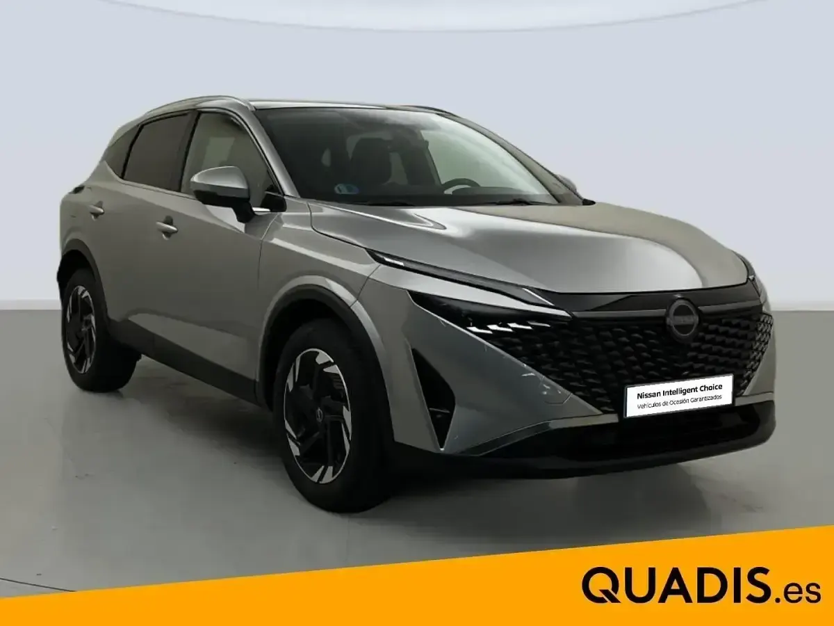 Usado Nissan Qashqai Acenta 140 CV (102 kW) 2024 Gris SUV