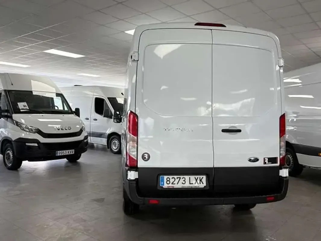 Usado Ford Transit 130 CV (95 kW) 2022 Blanco Van