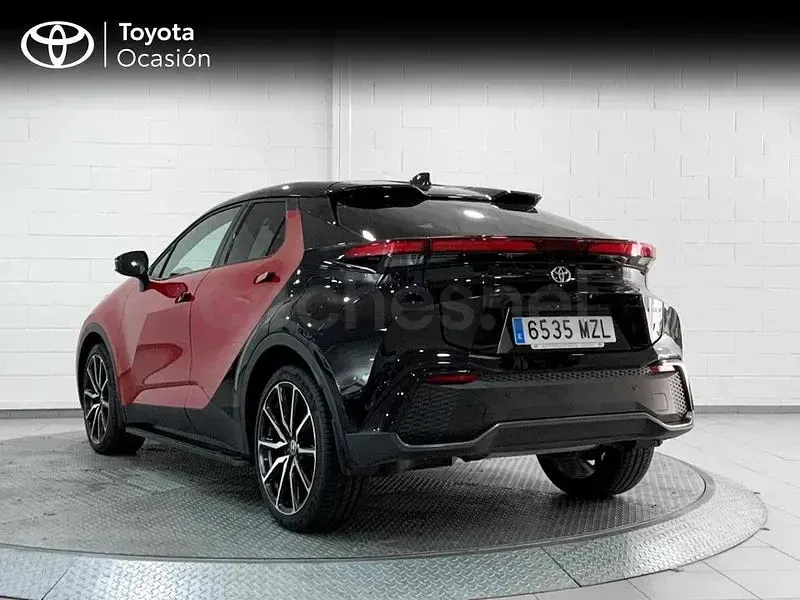 Usado Toyota C-HR Edition 223 CV (164 kW) 2025 Rojo SUV
