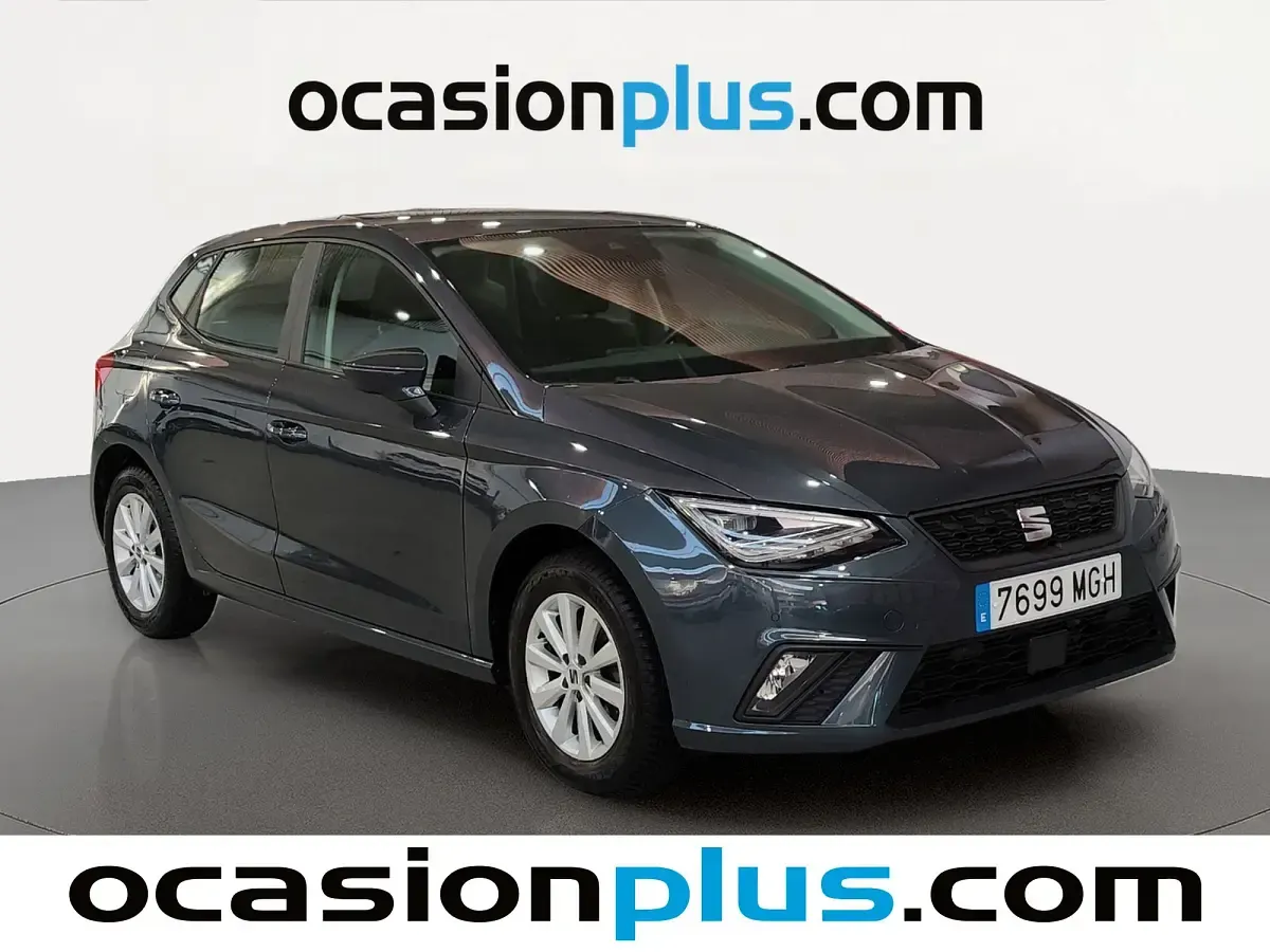 Usado Seat Ibiza Style 110 CV (80 kW) 2023 Gris Utilitario