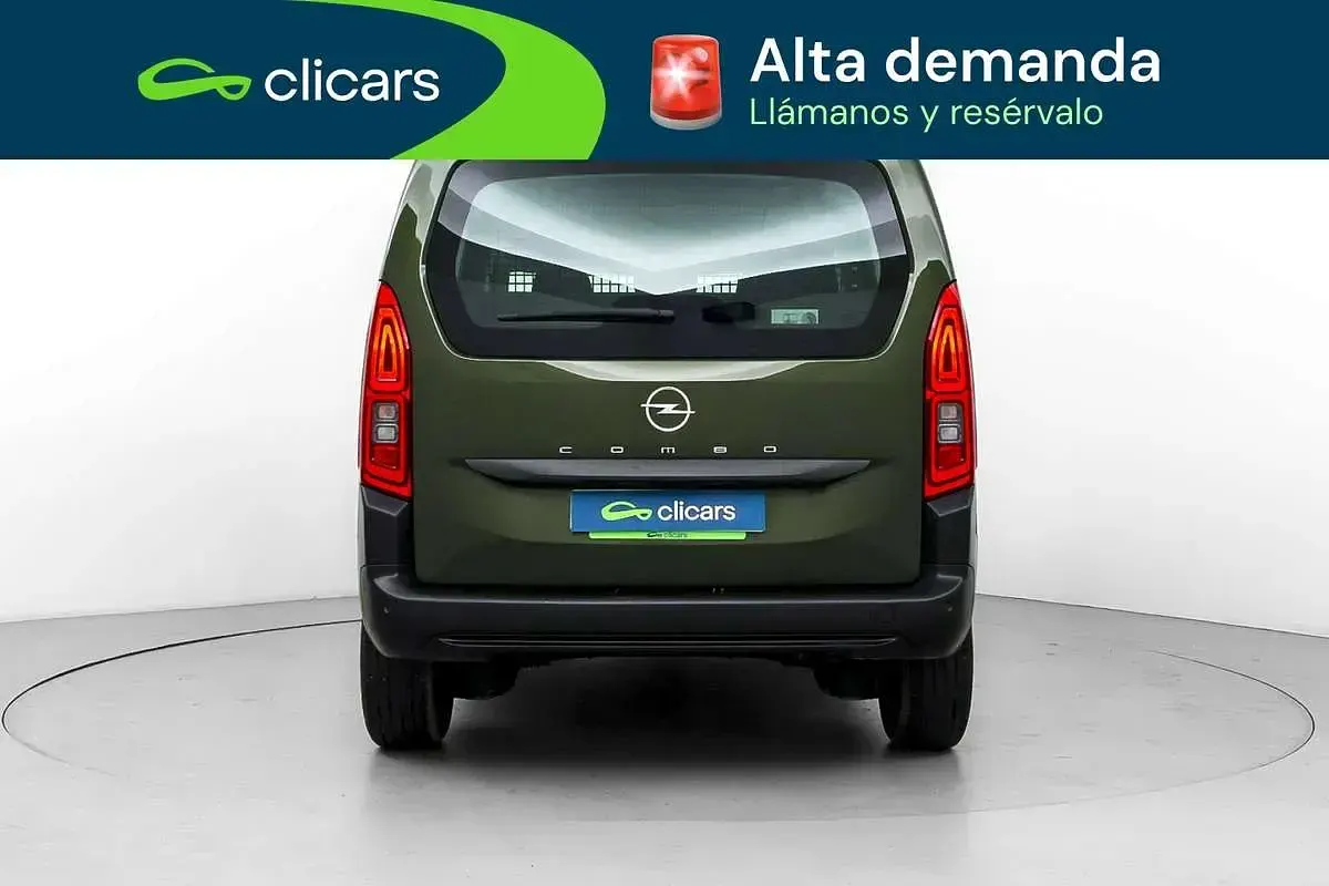 Usado Opel Combo Edition 102 CV (75 kW) 2025 Verde Monovolumen