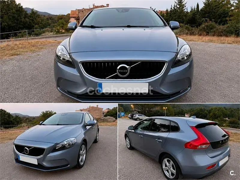 Usado Volvo V40 Momentum 120 CV (88 kW) 2018 Gris / plata Berlina